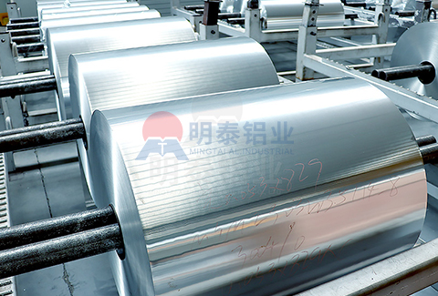 保溫鋁箔(酚醛鋁箔風(fēng)管用鋁箔)